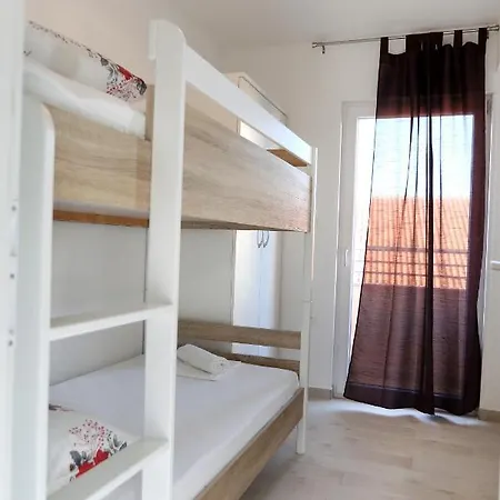 Apartment Beautiful 2-bed In Okrug Gornji Trogir